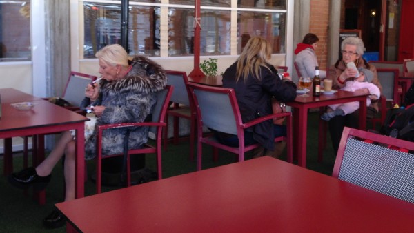 Las sanciones por fumar en espacios cerrados madrileños suben un 12% en