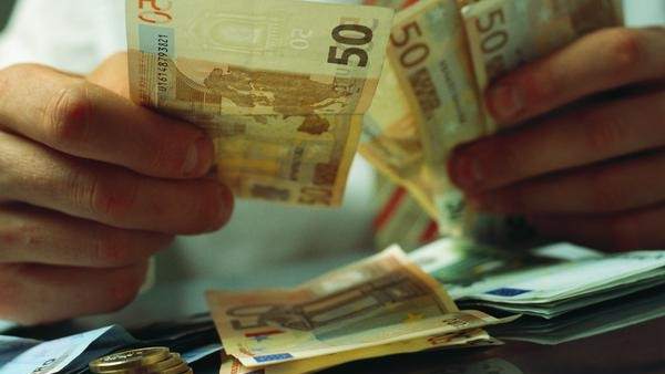Euros Euros