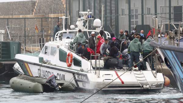 Rescate de inmigrantes Rescate de inmigrantes