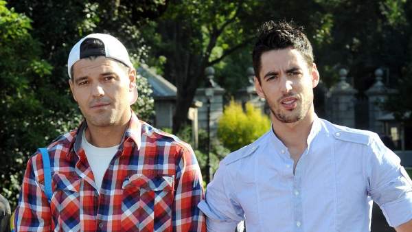 Frank Cuesta escribe una carta de despedida a Santi  Frank Cuesta escribe una carta de despedida a Santi