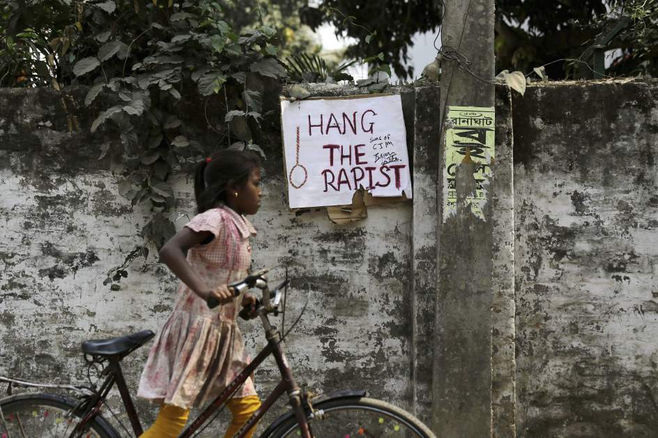 Tres Hombres Violan A Una Madre Y Asesinan A Su Bebé De 9 Meses Porque Lloraba En La India