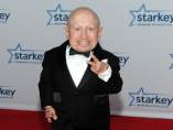 Muere Verne Troyer, el actor que encarnó a 'Mini Yo' en Austin Powers