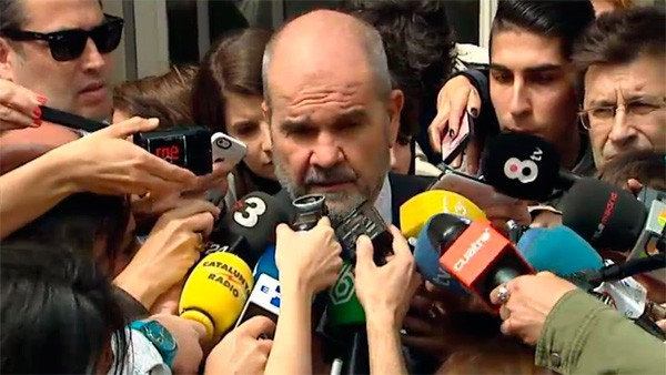 Chaves se defiende a la salida del Supremo Chaves se defiende a la salida del Supremo