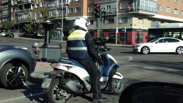 Moto del Servicio de Estacionamiento Regulado. Moto del Servicio de Estacionamiento Regulado.