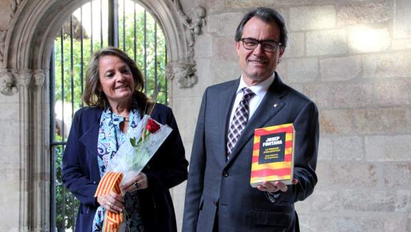 Mas celebra Sant Jordi Mas celebra Sant Jordi