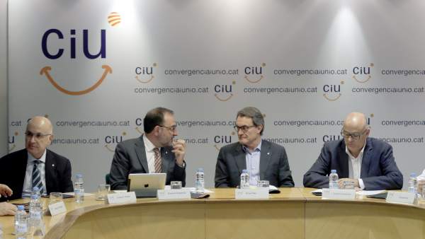 Comisión Ejecutiva Nacional de CiU Comisión Ejecutiva Nacional de CiU