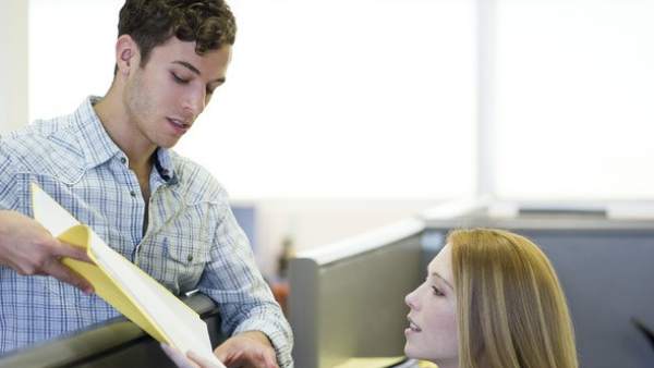 Jóvenes trabajadores Jóvenes trabajadores