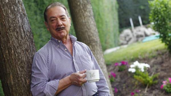 Juan Díez Nicolás Juan Díez Nicolás
