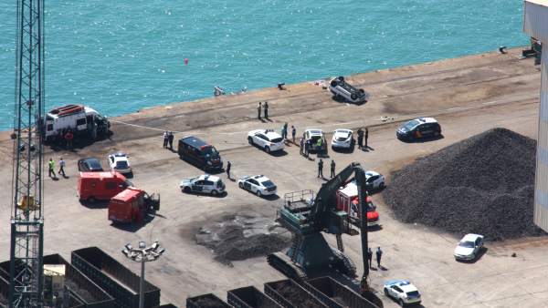 Muelle Este del Puerto de Barcelona Muelle Este del Puerto de Barcelona