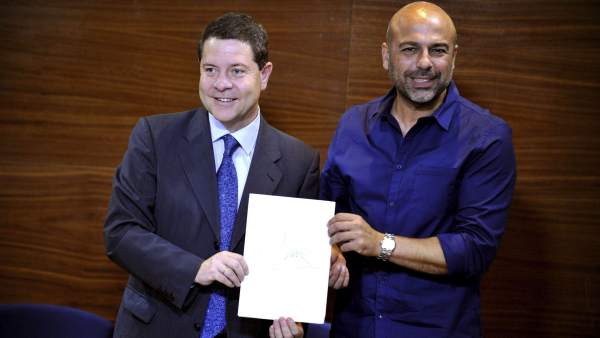 Acuerdo PSOE-Podemos en Castilla-La Mancha Acuerdo PSOE-Podemos en Castilla-La Mancha