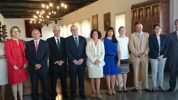 Nuevo equipo de gobierno de la Universidad de Granada. Nuevo equipo de gobierno de la Universidad de Granada.