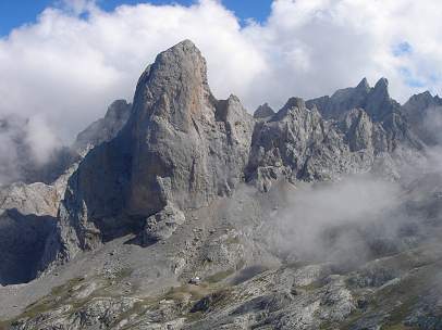 Naranjo de Bulnes