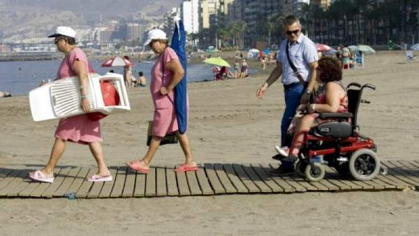 Playa accesible para personas con discapacidad
Playa accesible para personas con discapacidad