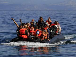 Refugiados llegando a Lesbos