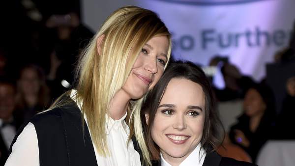 Ellen Page y Samantha Thomas Ellen Page y Samantha Thomas