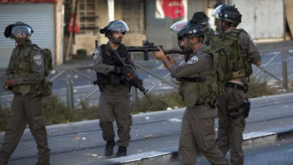 Ejército israelí, patrullando en Jerusalén Ejército israelí, patrullando en Jerusalén