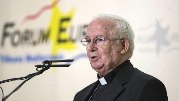 Desayuno informativo del cardenal Antonio Cañizares Desayuno informativo del cardenal Antonio Cañizares