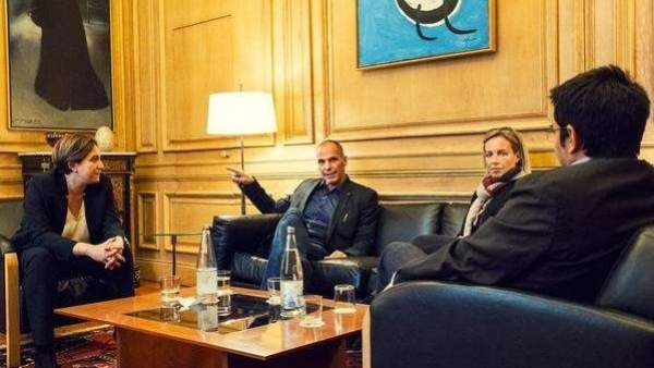 Ada Colau y Yannis Varoufakis Ada Colau y Yannis Varoufakis