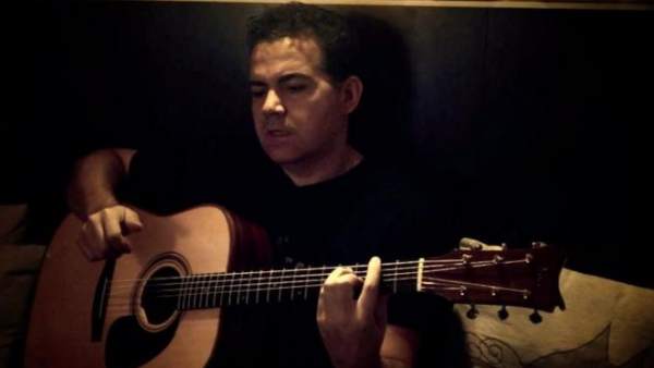 Víctor Lago Víctor Lago