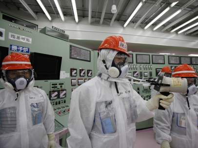 Trabajadores en Fukushima