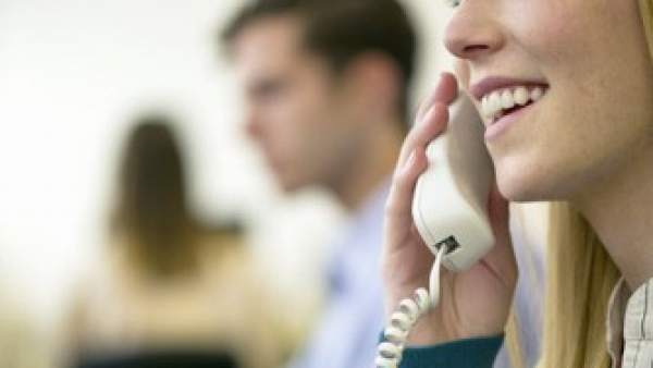 Una mujer en su puesto de trabajo. Una mujer en su puesto de trabajo.