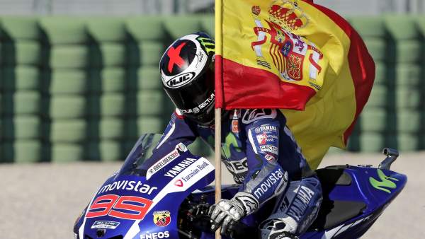 Lorenzo celebra la victoria Lorenzo celebra la victoria
