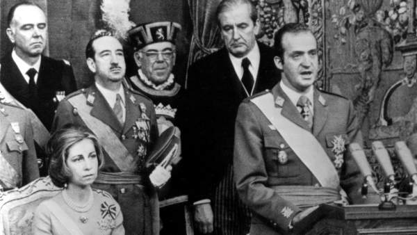 Juan Carlos I en su proclamación Juan Carlos I en su proclamación