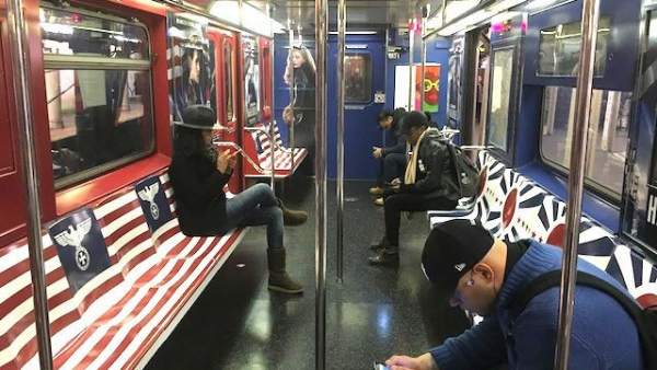 Promoción de Amazon en el metro de Nueva York Promoción de Amazon en el metro de Nueva York