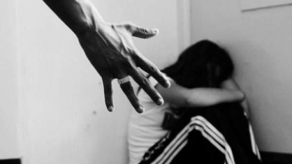 Una imagen de violencia doméstica. Una imagen de violencia doméstica.