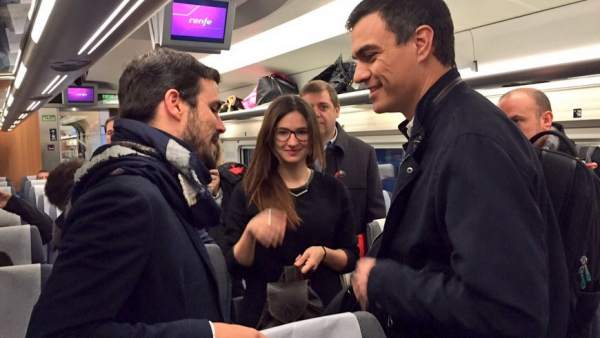 Encuentro entre Sánchez y Garzón Encuentro entre Sánchez y Garzón