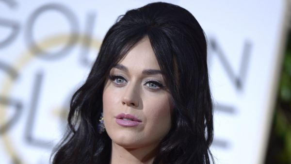 Katy Perry, sobre la alfombra roja de los Globos Katy Perry, sobre la alfombra roja de los Globos