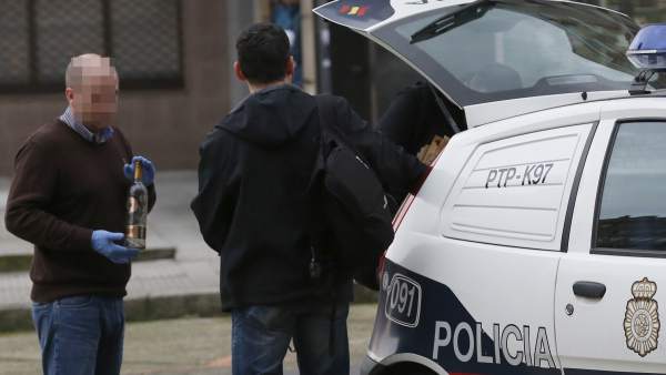 Dos agentes de Policía Dos agentes de Policía