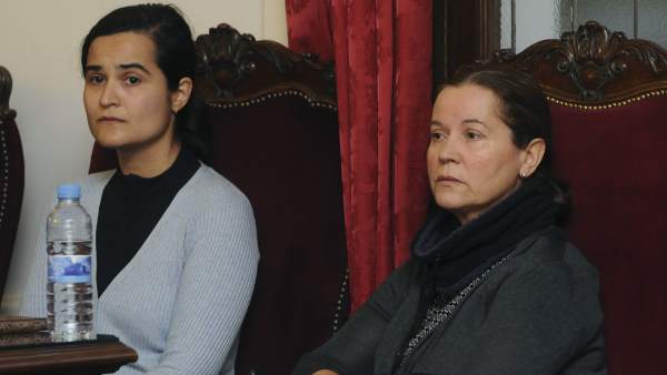 Monserrat González y Triana Martínez Monserrat González y Triana Martínez