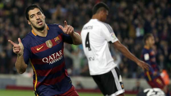 Gol de Luis Suárez al Valencia Gol de Luis Suárez al Valencia