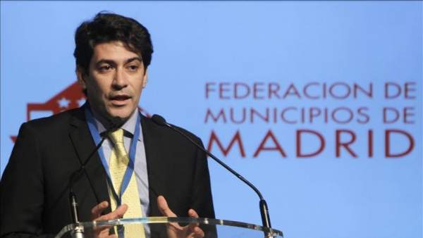 El alcalde de Alcorcón, David Pérez El alcalde de Alcorcón, David Pérez