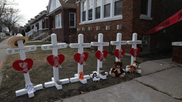 Asesinan a una familia latina en Chicago Asesinan a una familia latina en Chicago