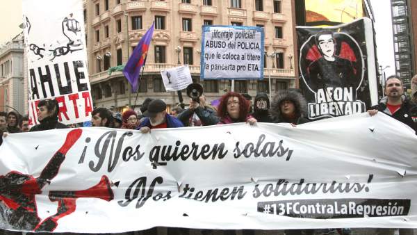 Manifestación a favor de los titiriteros Manifestación a favor de los titiriteros