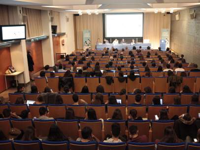 Imagen del auditorio de la Facultat de Comunicació Blanquerna de Barcelona durante las jornadas '15 años que han cambiado la comunicación' organizadas por 20minutos.