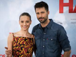 Michelle Jenner y Hugo Silva