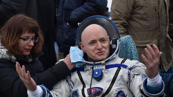 Scott Kelly, tras regresar del espacio, donde ha pasado un año Scott Kelly, tras regresar del espacio, donde ha pasado un año