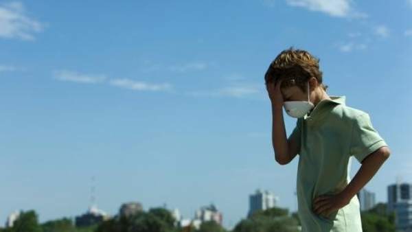 NiÃ±o con alergia