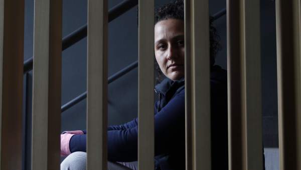 Susana Guerrero, en lucha por no entregar a su hija a su progenitor Susana Guerrero, en lucha por no entregar a su hija a su progenitor
