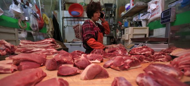 Conferencia entre carne