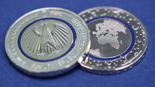 Un 'Planeta azul' de cinco euros Un 'Planeta azul' de cinco euros
