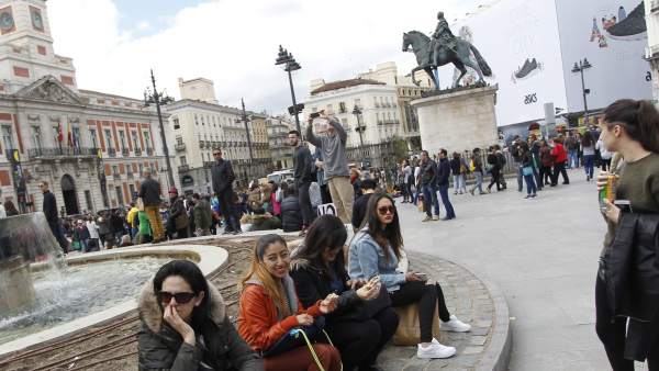 Fuentes de la Puerta del Sol Fuentes de la Puerta del Sol