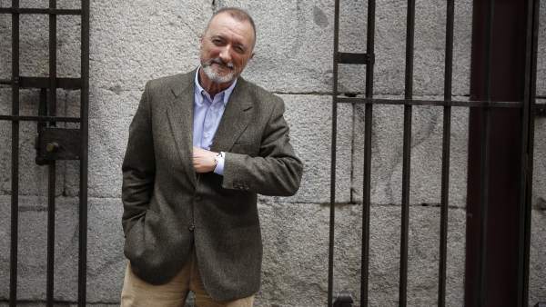 Arturo Pérez Reverte Arturo Pérez Reverte