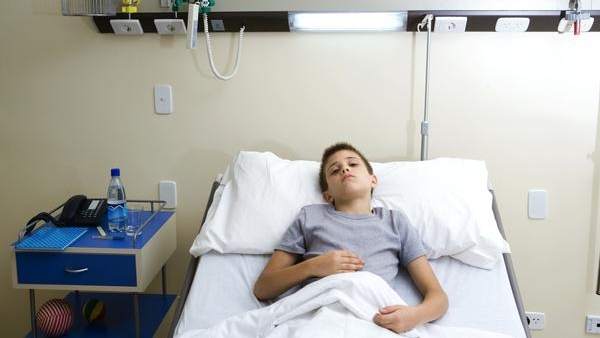 Niño en el hospital Niño en el hospital