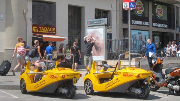 Vehículos de alquiler para hacer turismo en Barcelona. Vehículos de alquiler para hacer turismo en Barcelona.