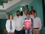 Palomares y Araque (centro) posan antes de la rueda de prensa