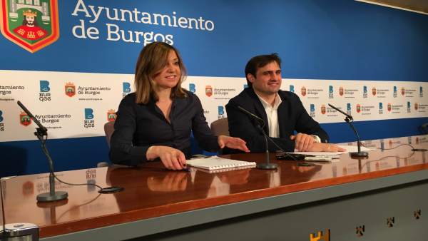 Carolina Blasco y Jorge Berzosa en la presentación Carolina Blasco y Jorge Berzosa en la presentación
